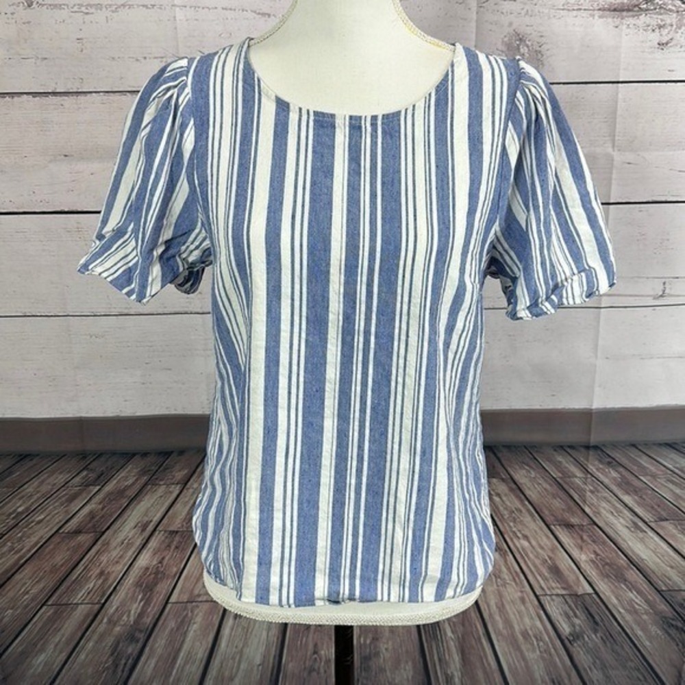 Cabi 5343 Top Shirt Small Blue White Wing Striped Linen Beach Costal Nautical